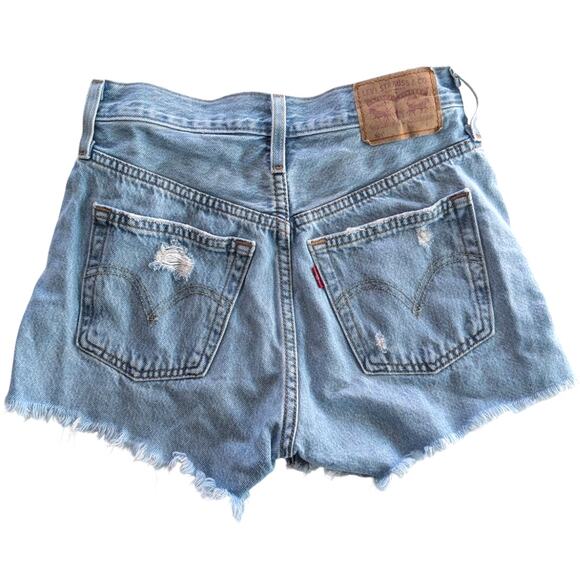 Levi's 501 Denim Shorts Distressed size 23 - Picture 2 of 5